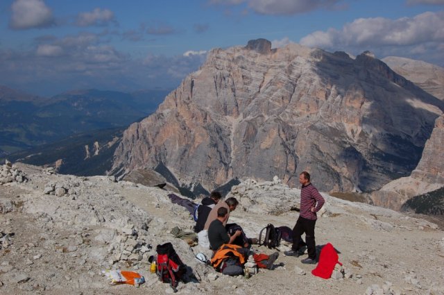 Oběd na vrcholu Kleine Lagazuoi
