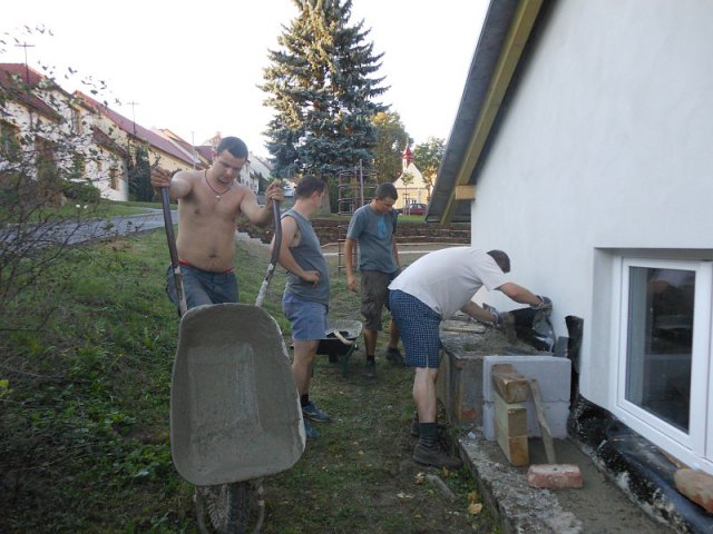 uprava_dvorku_a_zidky_05